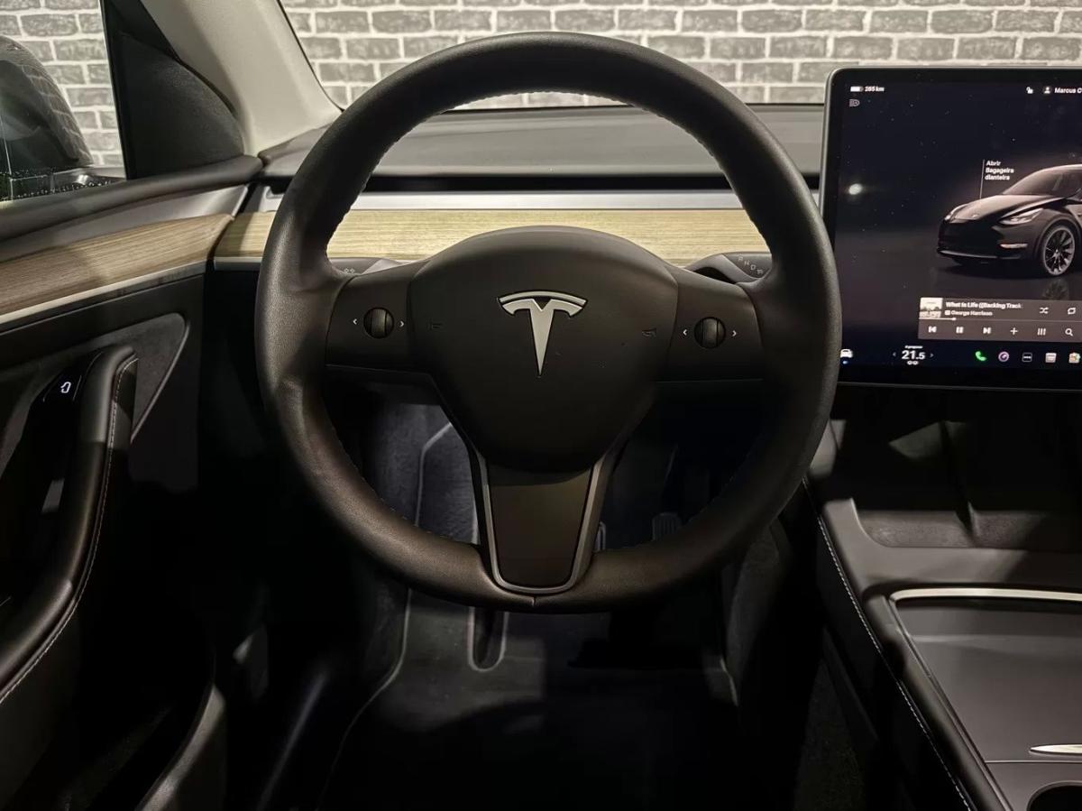 tesla-model-y-2022-eletrico-200cc