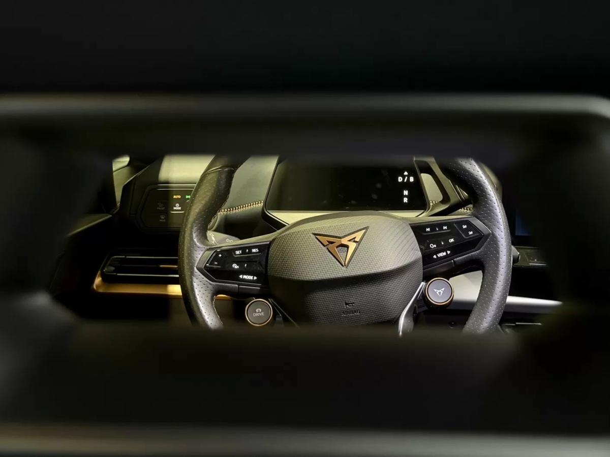 cupra-born-2022-eletrico-0cc