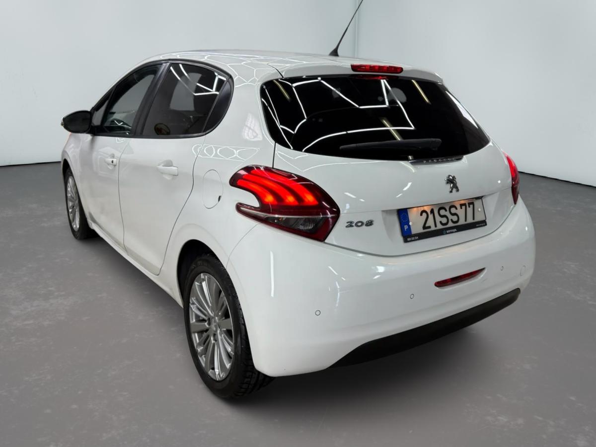 peugeot-208-2017-diesel-1560cc