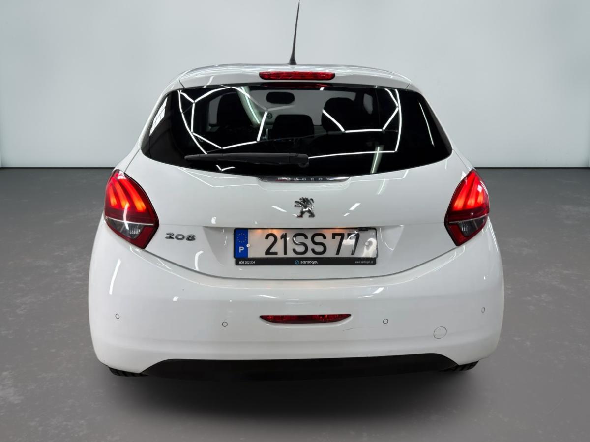 peugeot-208-2017-diesel-1560cc
