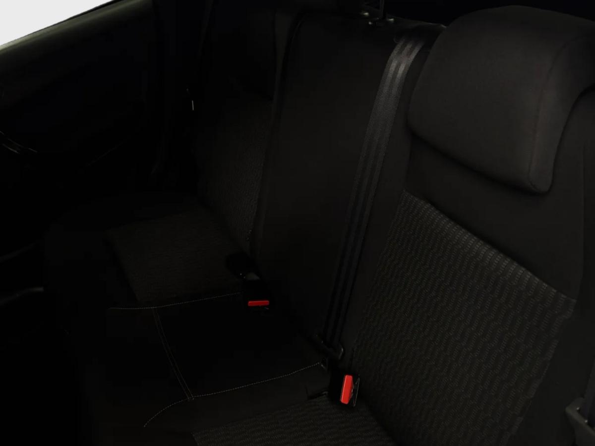 peugeot-208-2017-diesel-1560cc