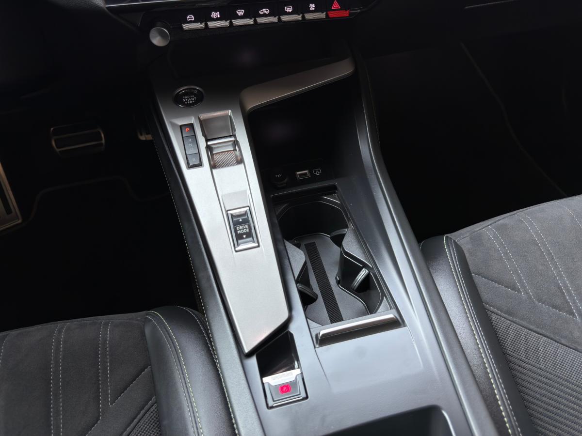 peugeot-408-2023-hibrido-a-gasolina-1598cc