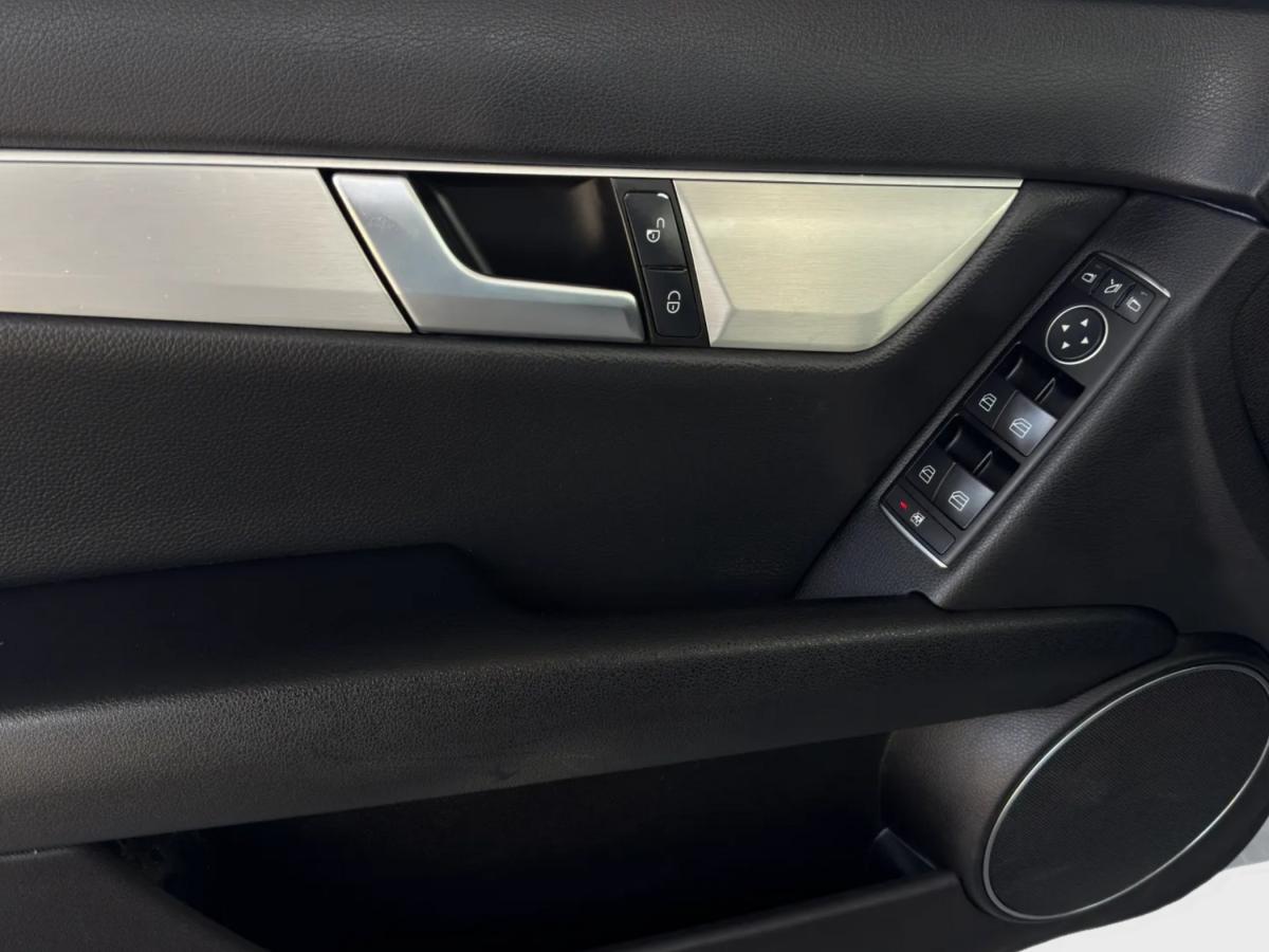 mercedes-benz-classe-c-2012-diesel-2148cc