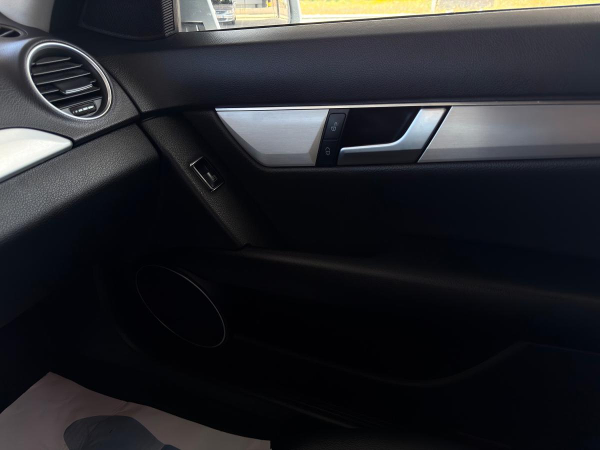 mercedes-benz-classe-c-2012-diesel-2148cc