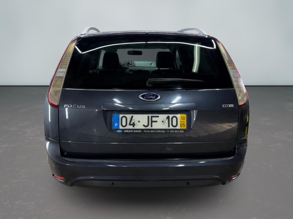 ford-focus-sw-2010-diesel-1560cc