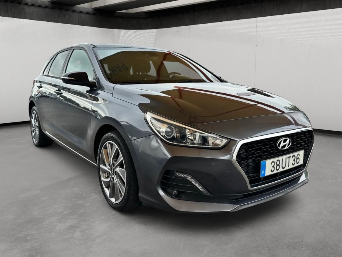 hyundai-i30-2018-diesel-1582cc