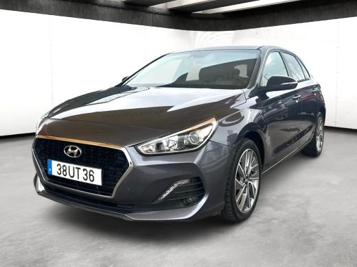 hyundai-i30-2018-diesel-1582cc