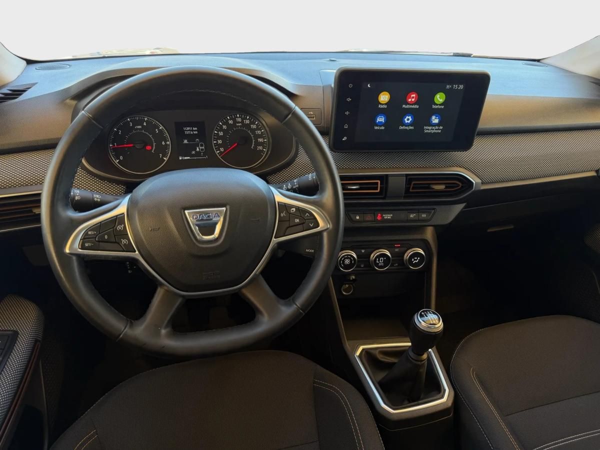 dacia-sandero-2022-gasolina-999cc