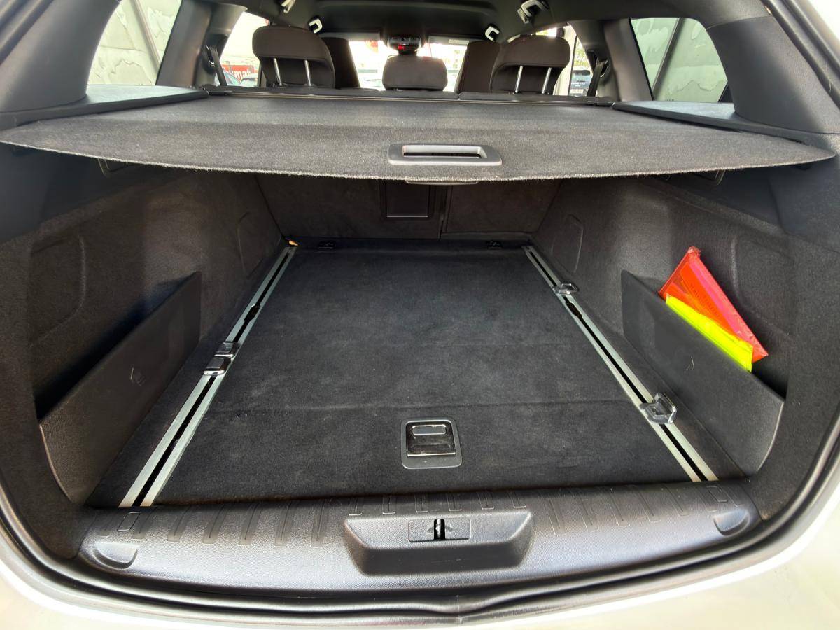 peugeot-308-sw-2018-diesel-1499cc