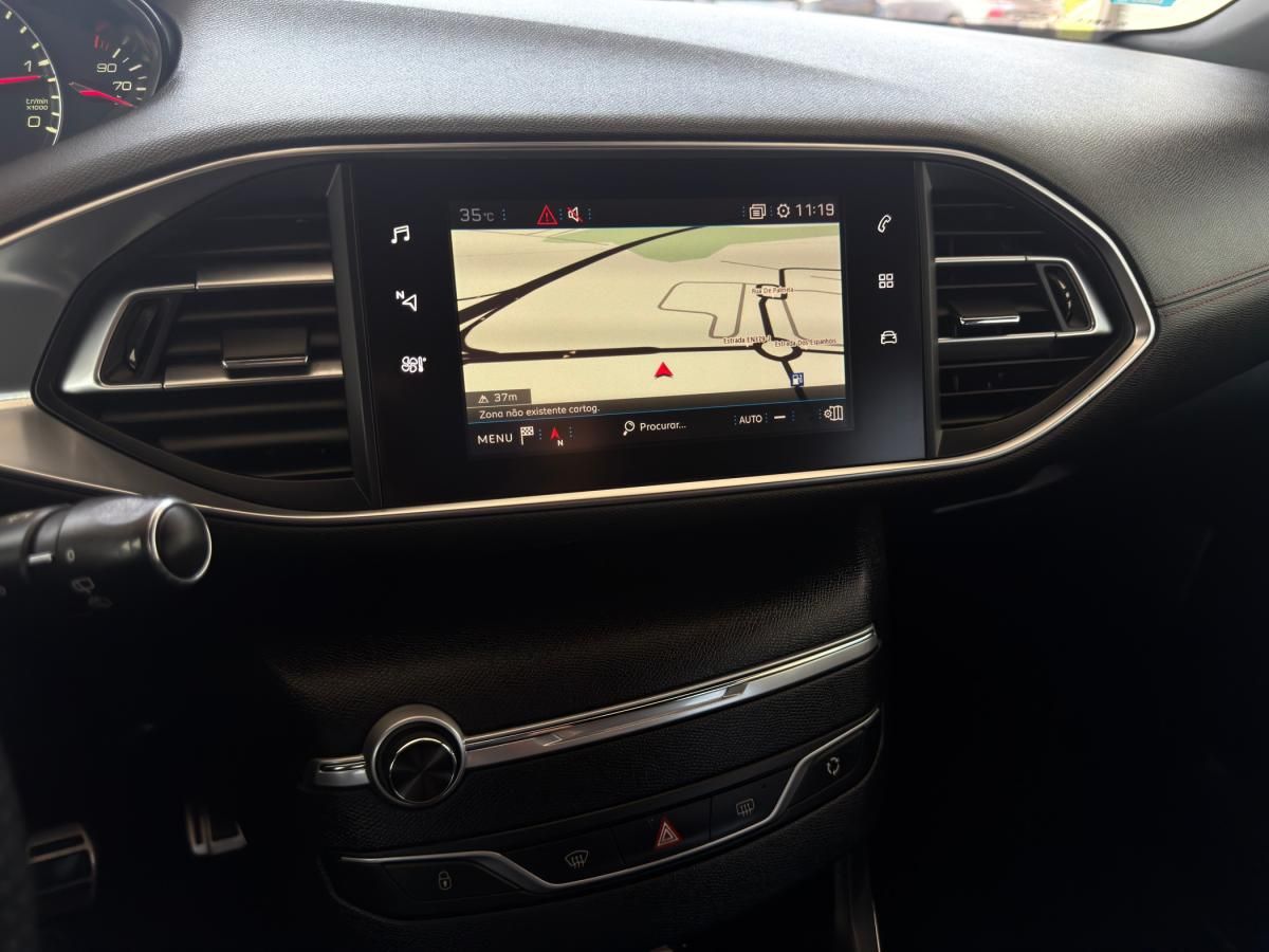 peugeot-308-sw-2018-diesel-1499cc