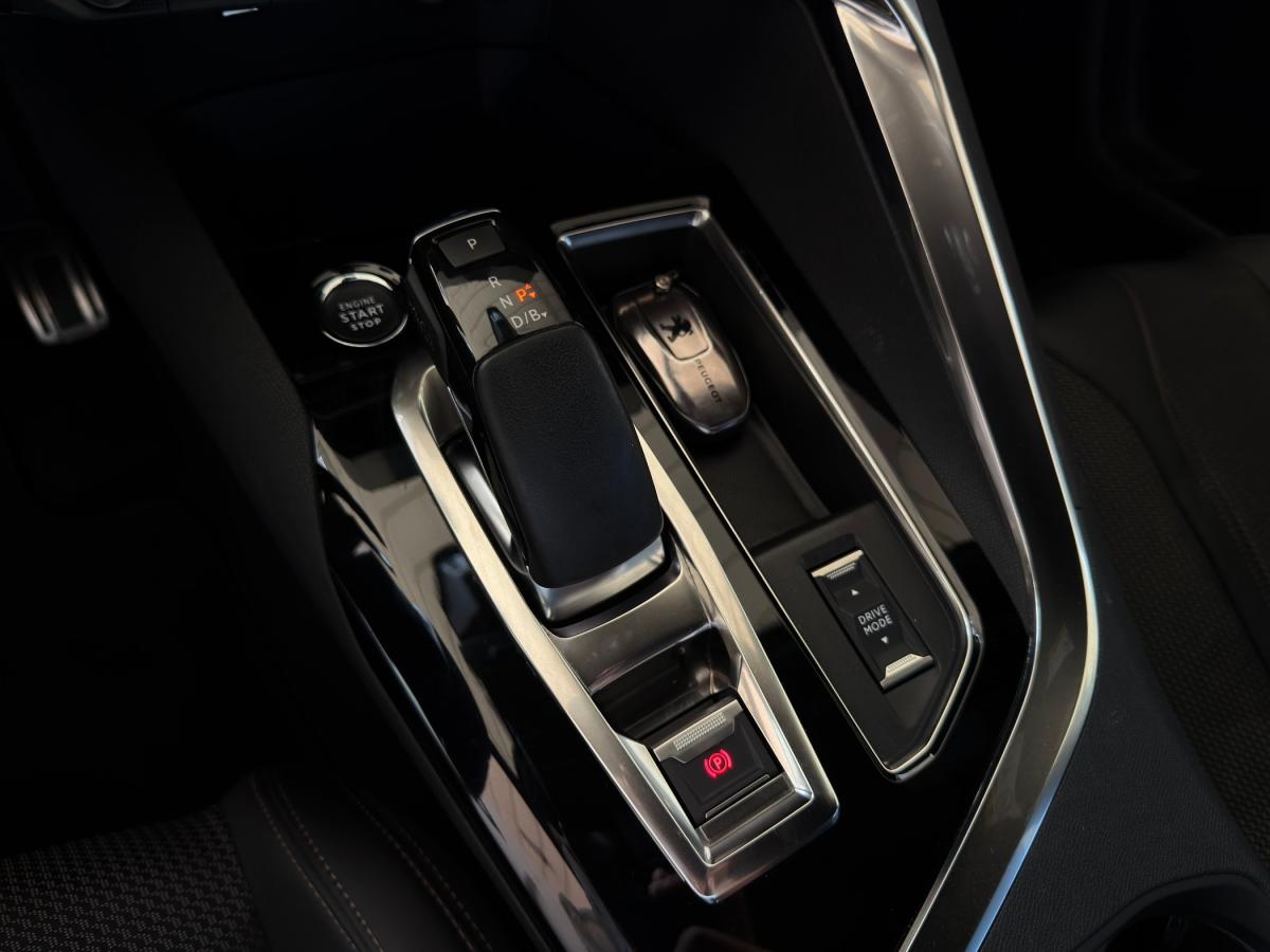 peugeot-3008-2022-hibrido-a-gasolina-1598cc