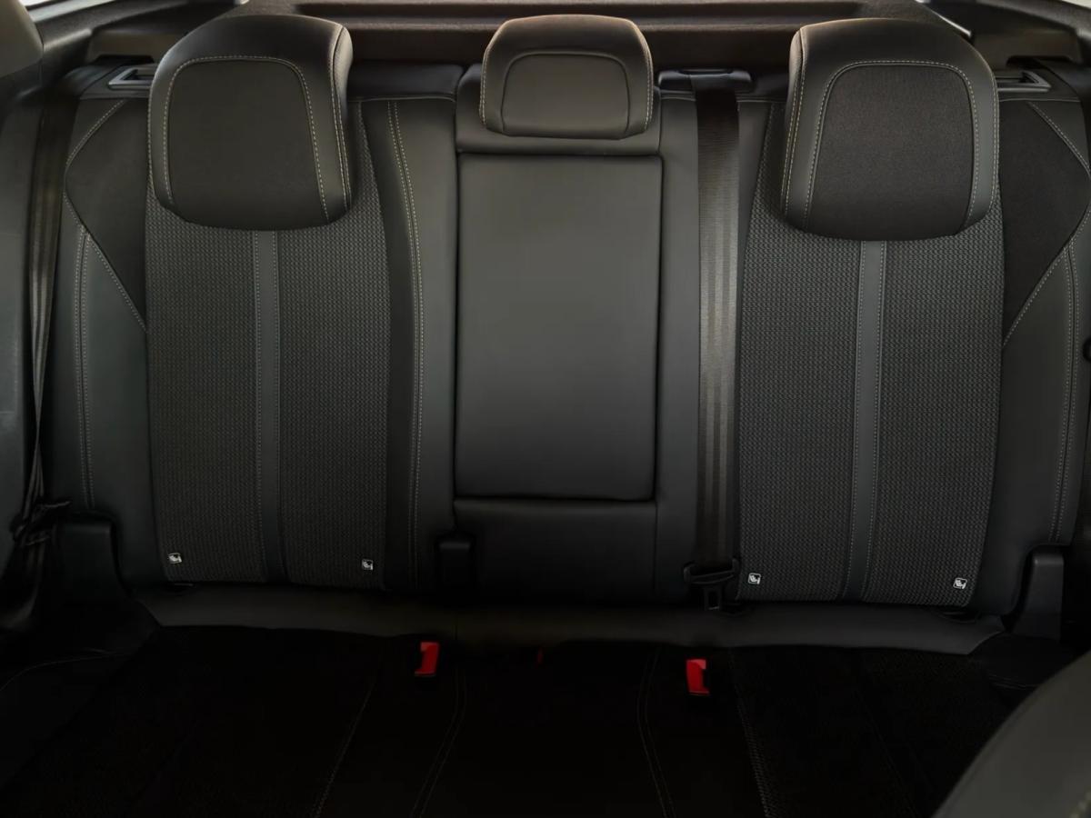 peugeot-3008-2022-hibrido-a-gasolina-1598cc