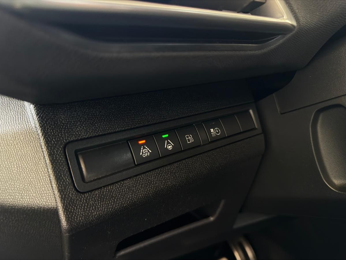 peugeot-3008-2022-hibrido-a-gasolina-1598cc