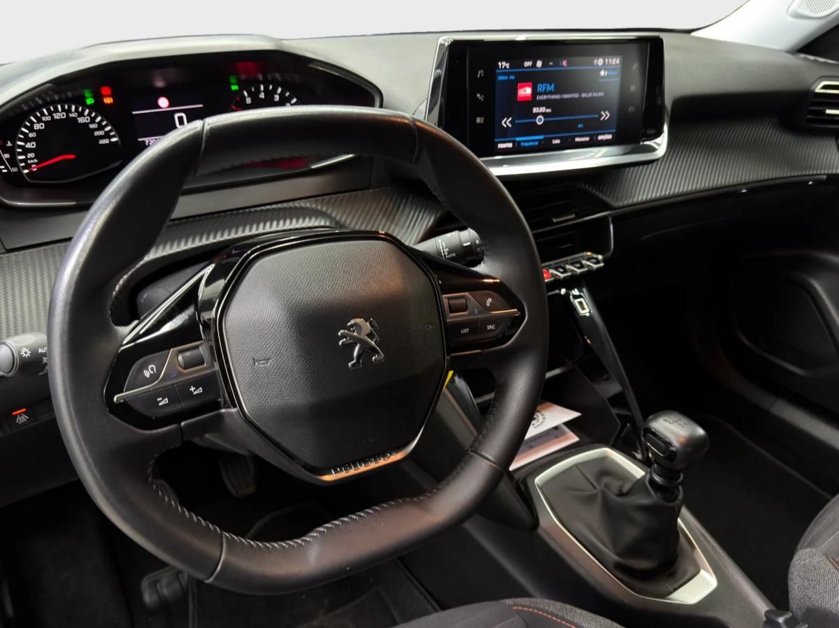 peugeot-2008-2021-diesel-1499cc