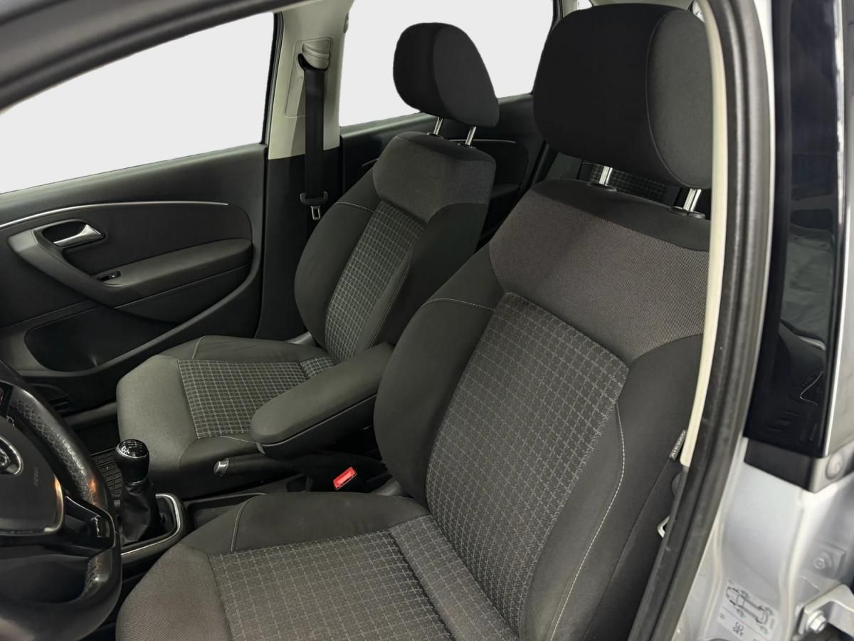 volkswagen-polo-2014-diesel-1422cc