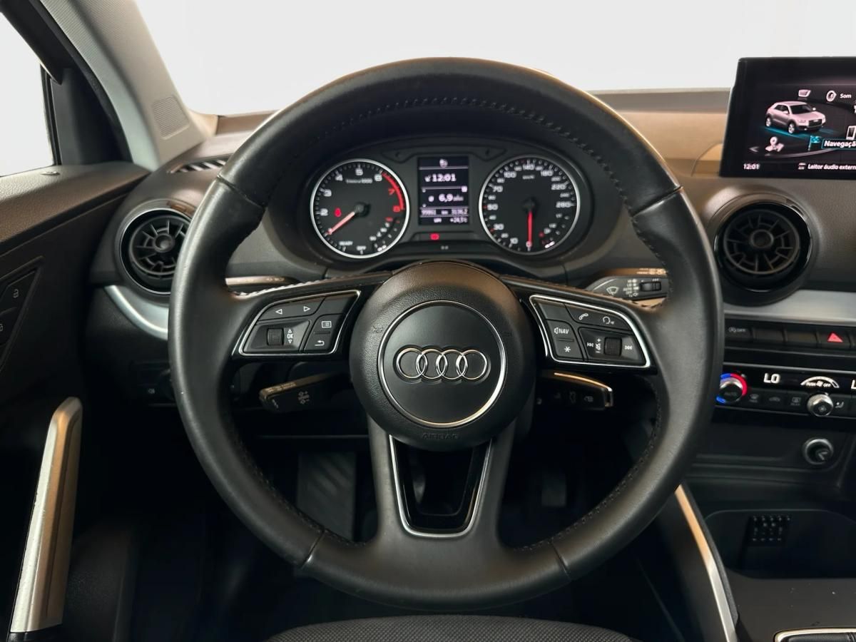 audi-q2-2018-gasolina-999cc