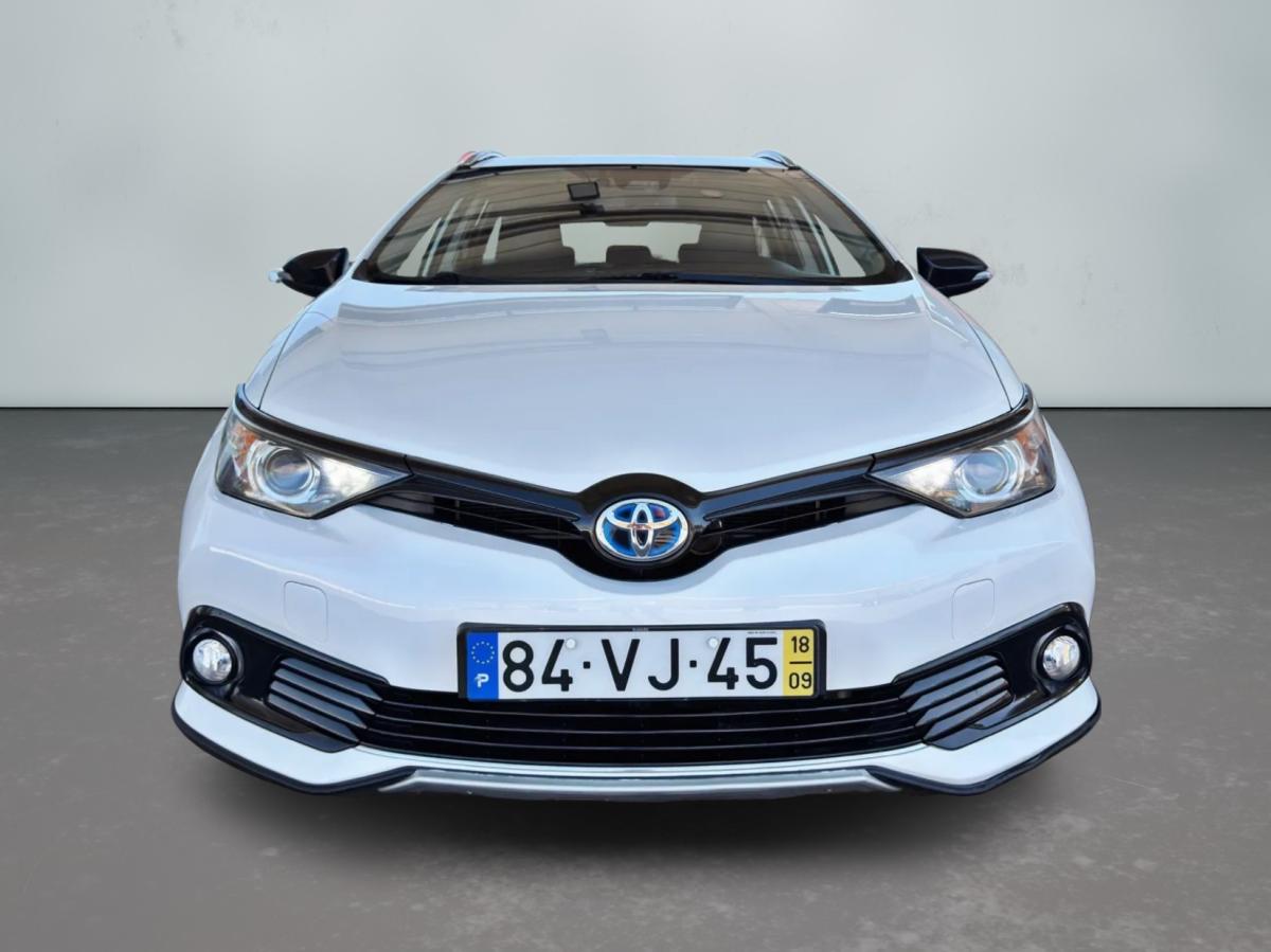 toyota-auris-touring-sports-2018-hibrido-a-gasolina-1798cc