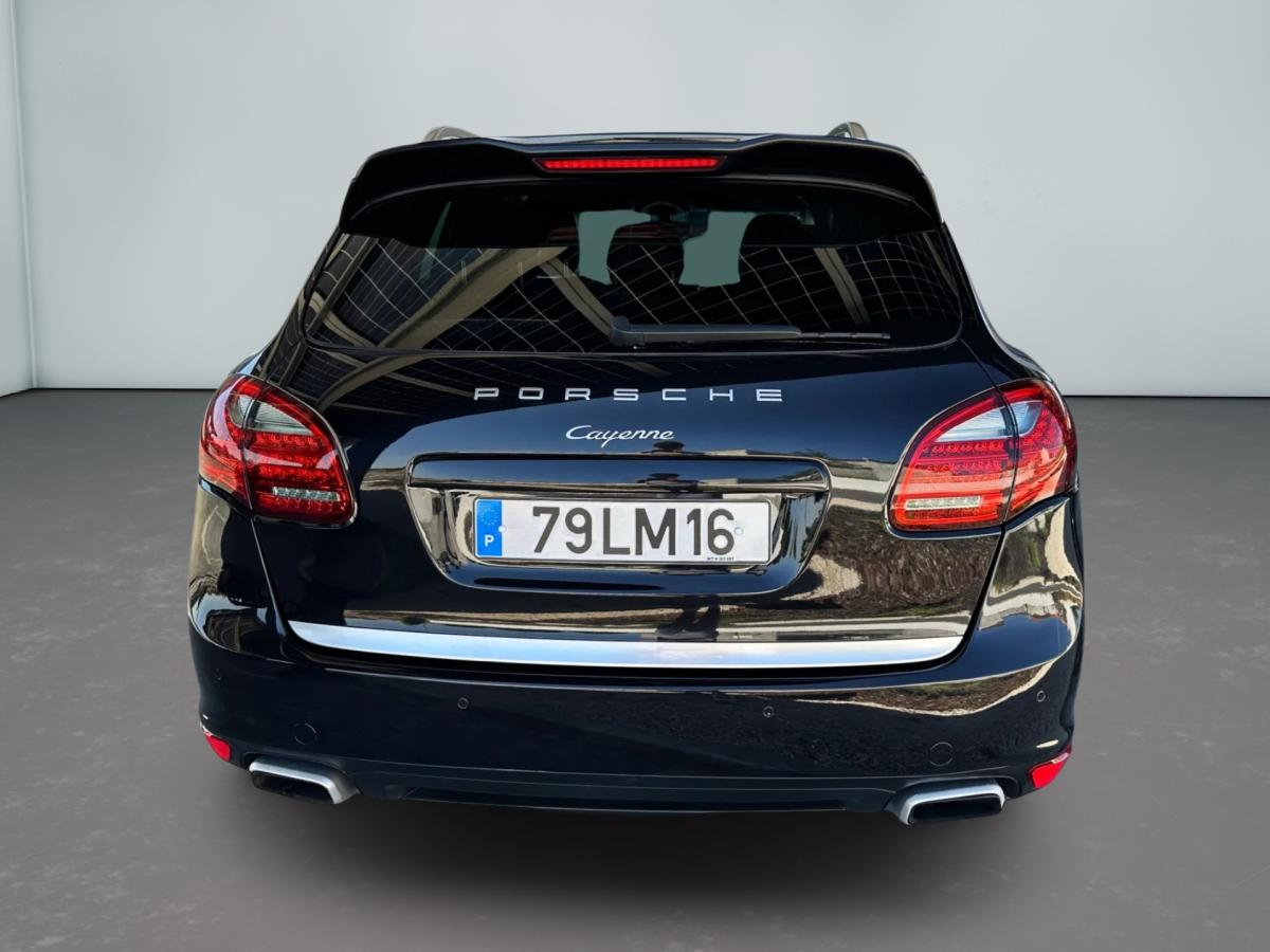 porsche-cayenne-2011-diesel-2967cc