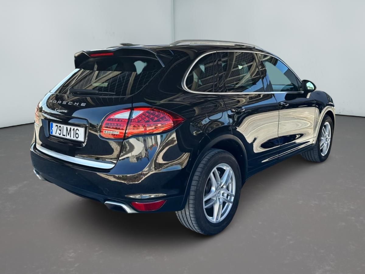 porsche-cayenne-2011-diesel-2967cc
