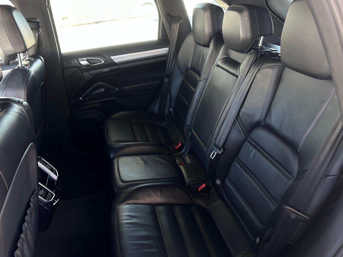 porsche-cayenne-2011-diesel-2967cc