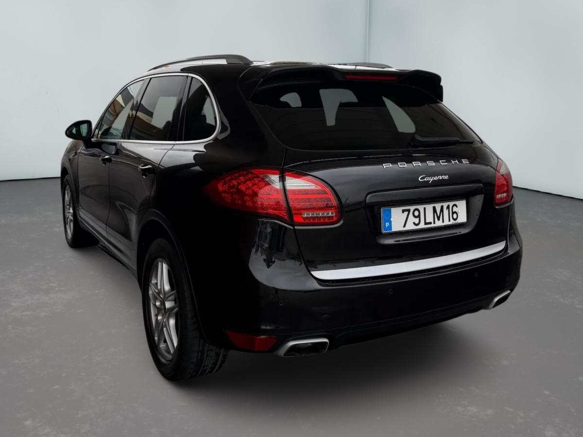 porsche-cayenne-2011-diesel-2967cc