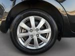 toyota-yaris-2013-hibrido-a-gasolina-1497cc