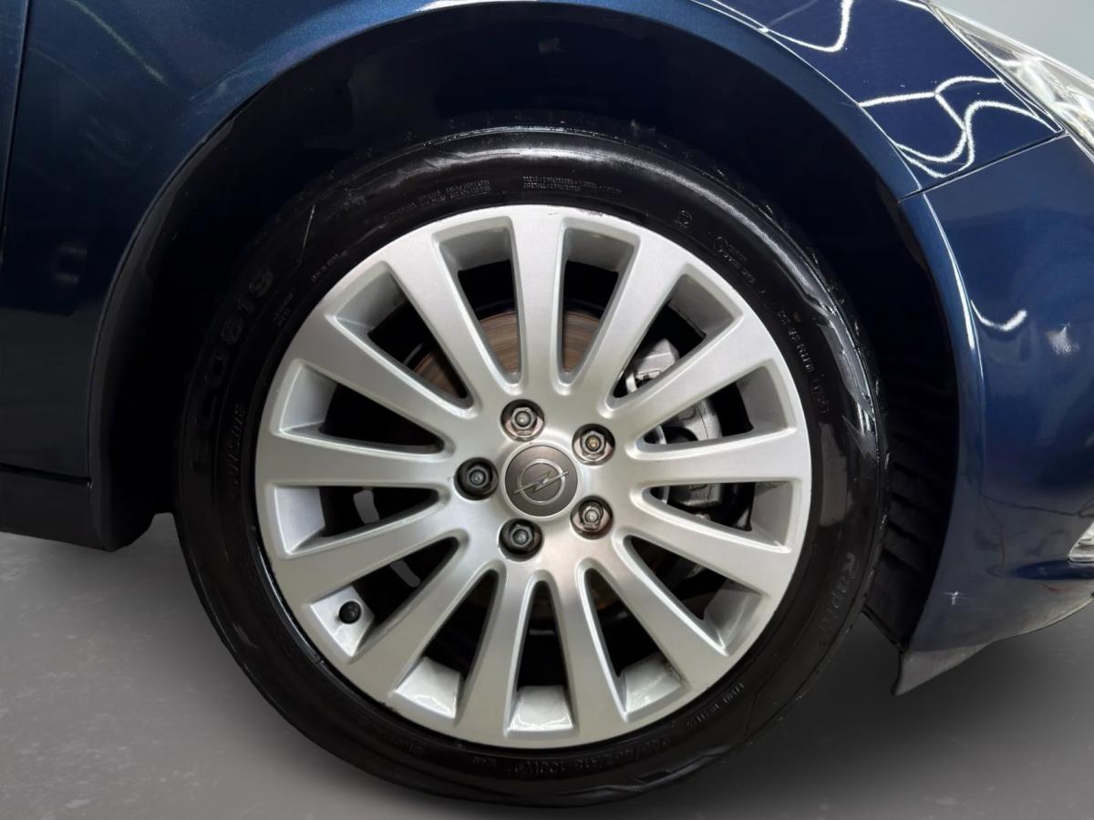 opel-insignia-sports-tourer-2012-diesel-1956cc
