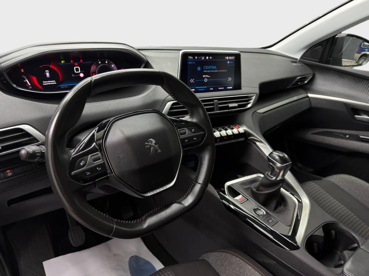 peugeot-3008-2022-diesel-1499cc