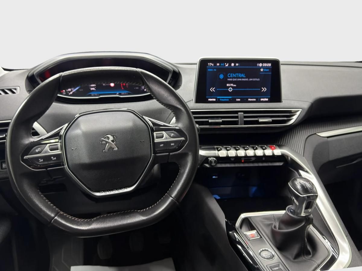peugeot-3008-2022-diesel-1499cc