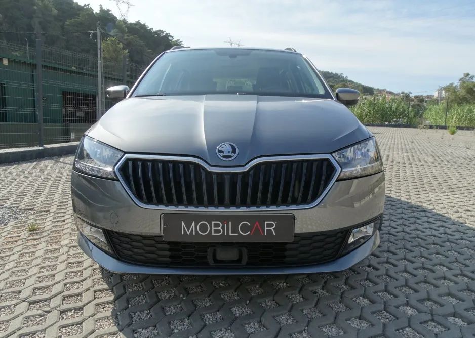 skoda-fabia-break-2022-gasolina-999cc