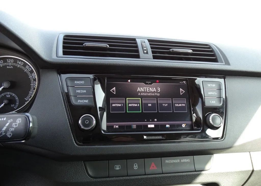 skoda-fabia-break-2022-gasolina-999cc