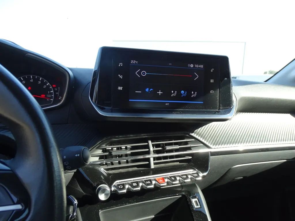 peugeot-208-2021-diesel-1499cc
