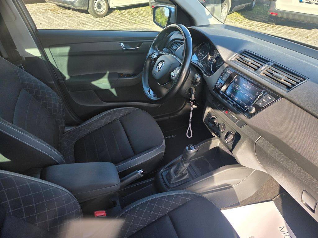 skoda-fabia-break-2021-gasolina-999cc