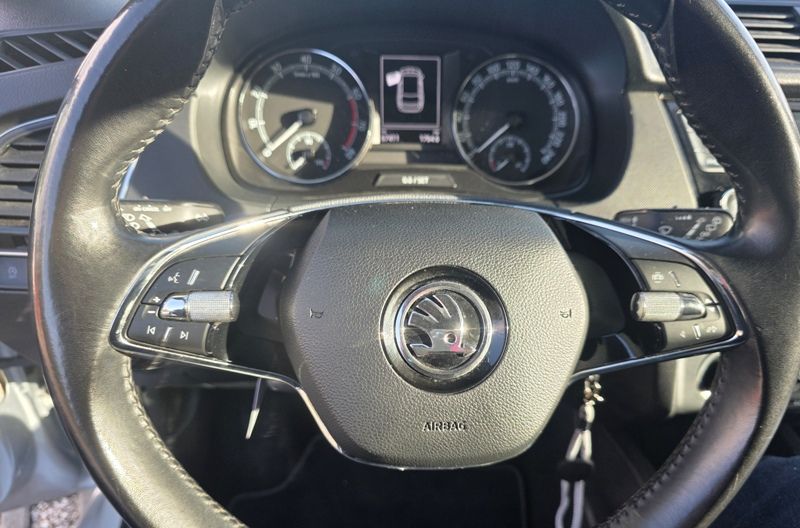 skoda-fabia-break-2021-gasolina-999cc