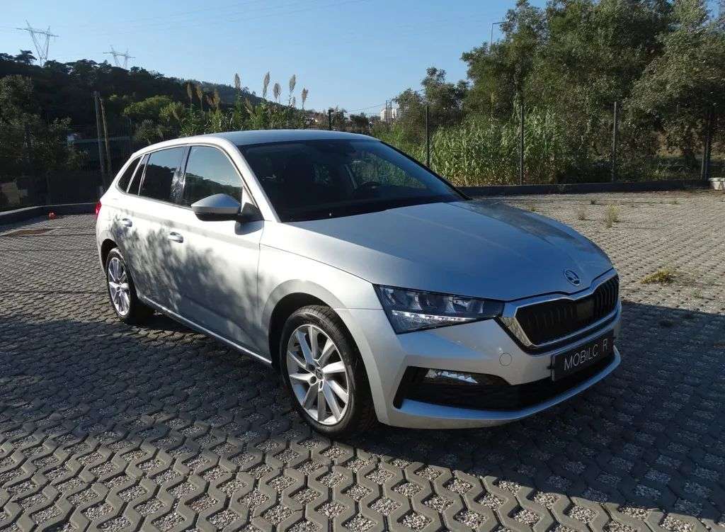 skoda-scala-2022-gasolina-999cc