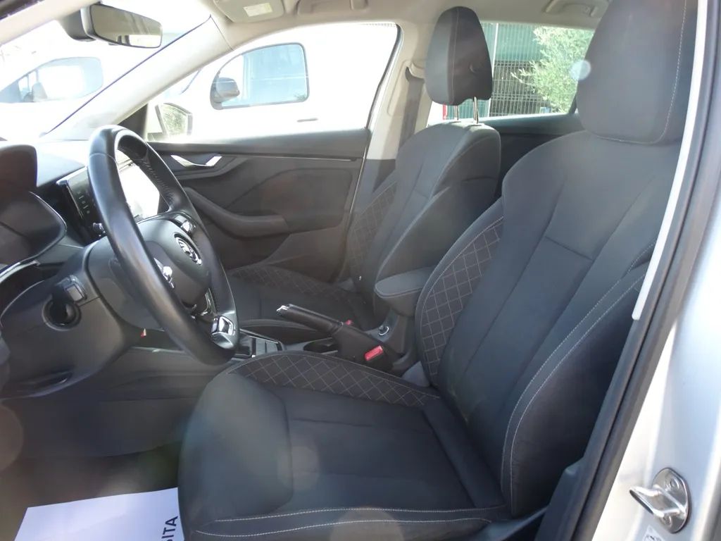 skoda-scala-2022-gasolina-999cc