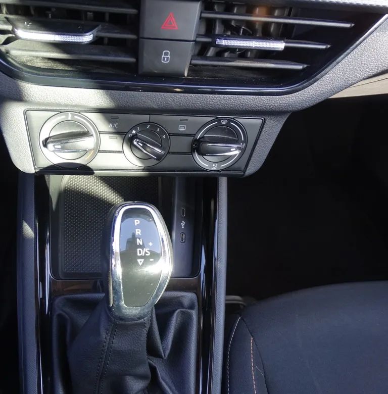 skoda-scala-2022-gasolina-999cc