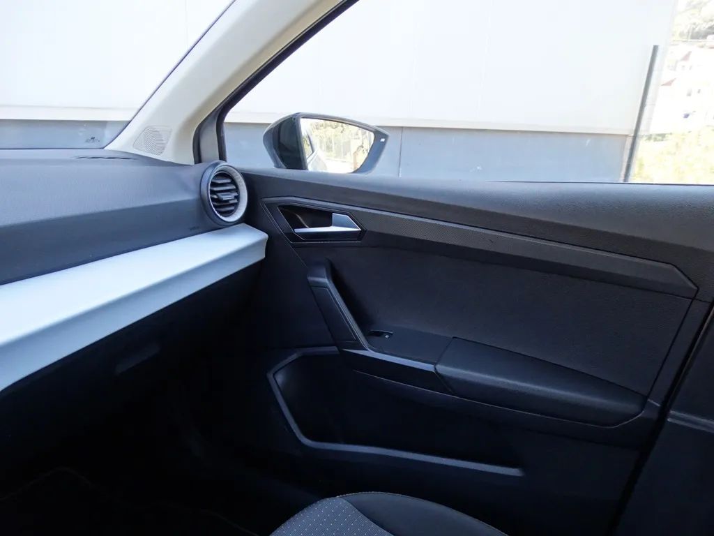 seat-ibiza-2022-gasolina-999cc