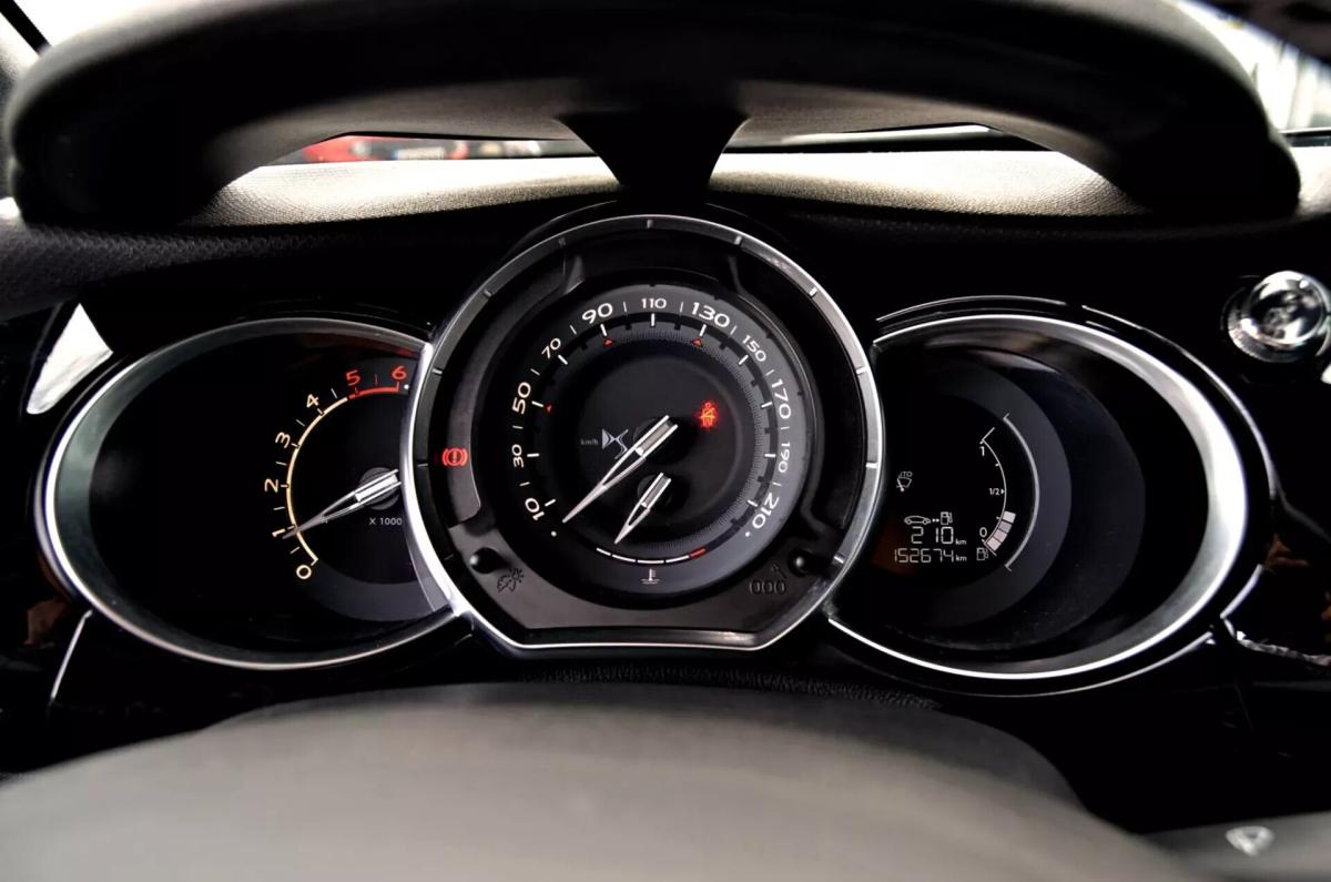 ds-ds-3-2016-diesel-1560cc