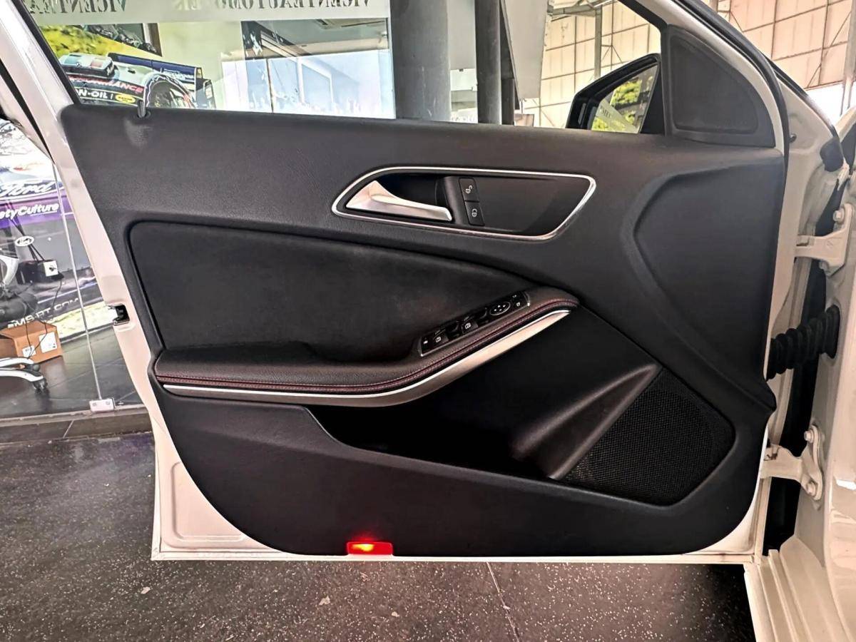 mercedes-benz-classe-a-a-180d-2018-diesel-1461cc