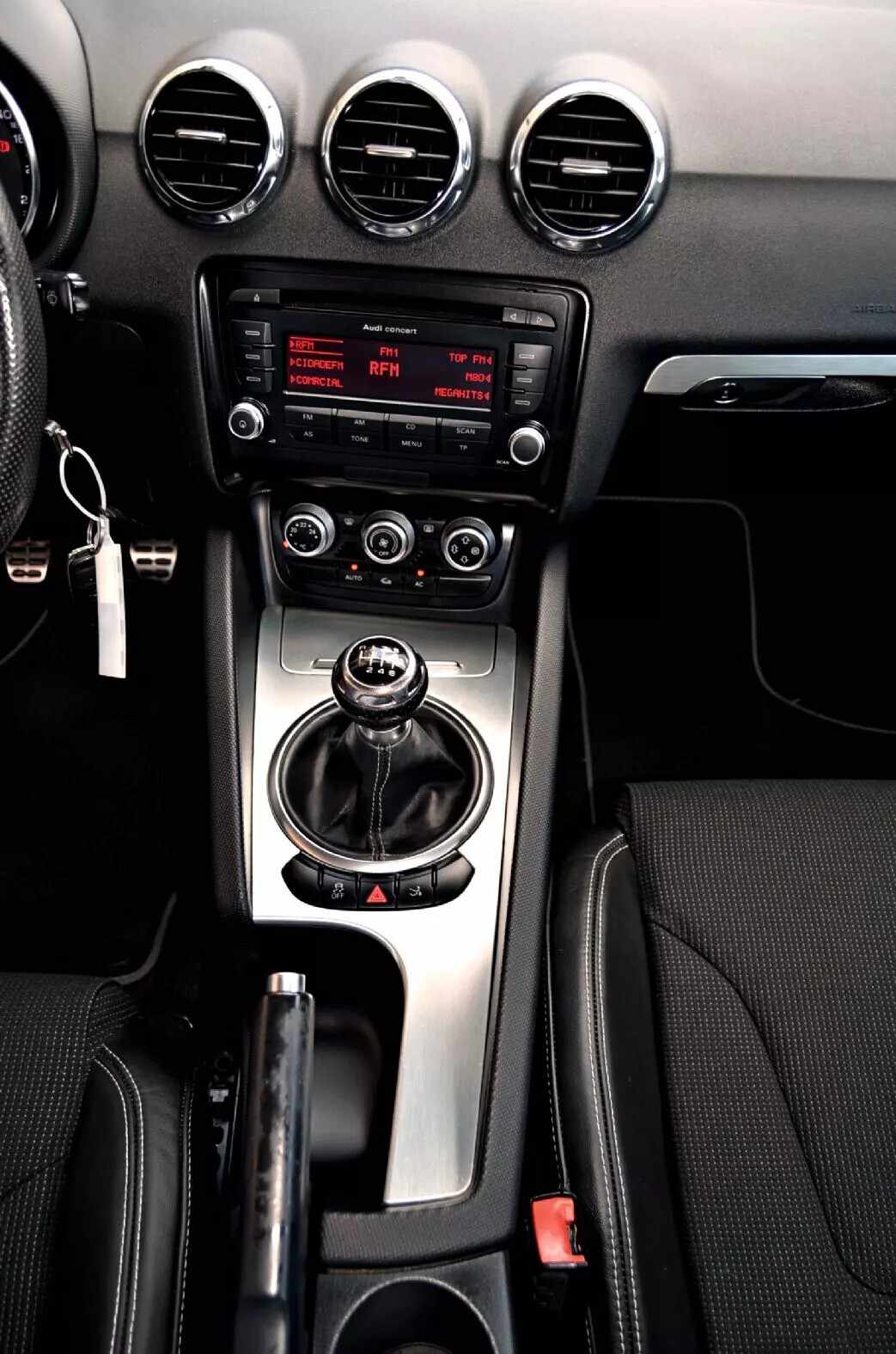 audi-tt-2011-diesel-1968cc