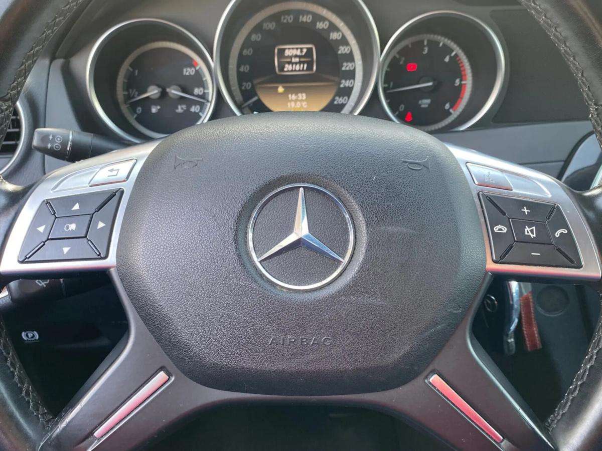 mercedes-benz-classe-c-c-200-cdi-blueefficiency-2012-diesel-2143cc