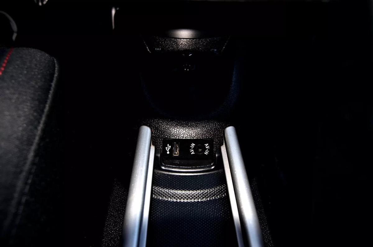mini-paceman-2014-diesel-1995cc