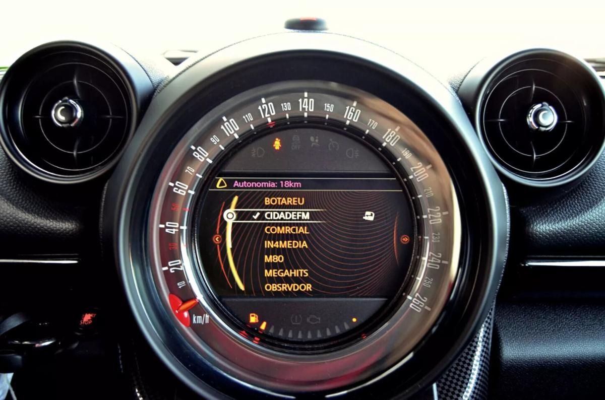 mini-paceman-2014-diesel-1995cc