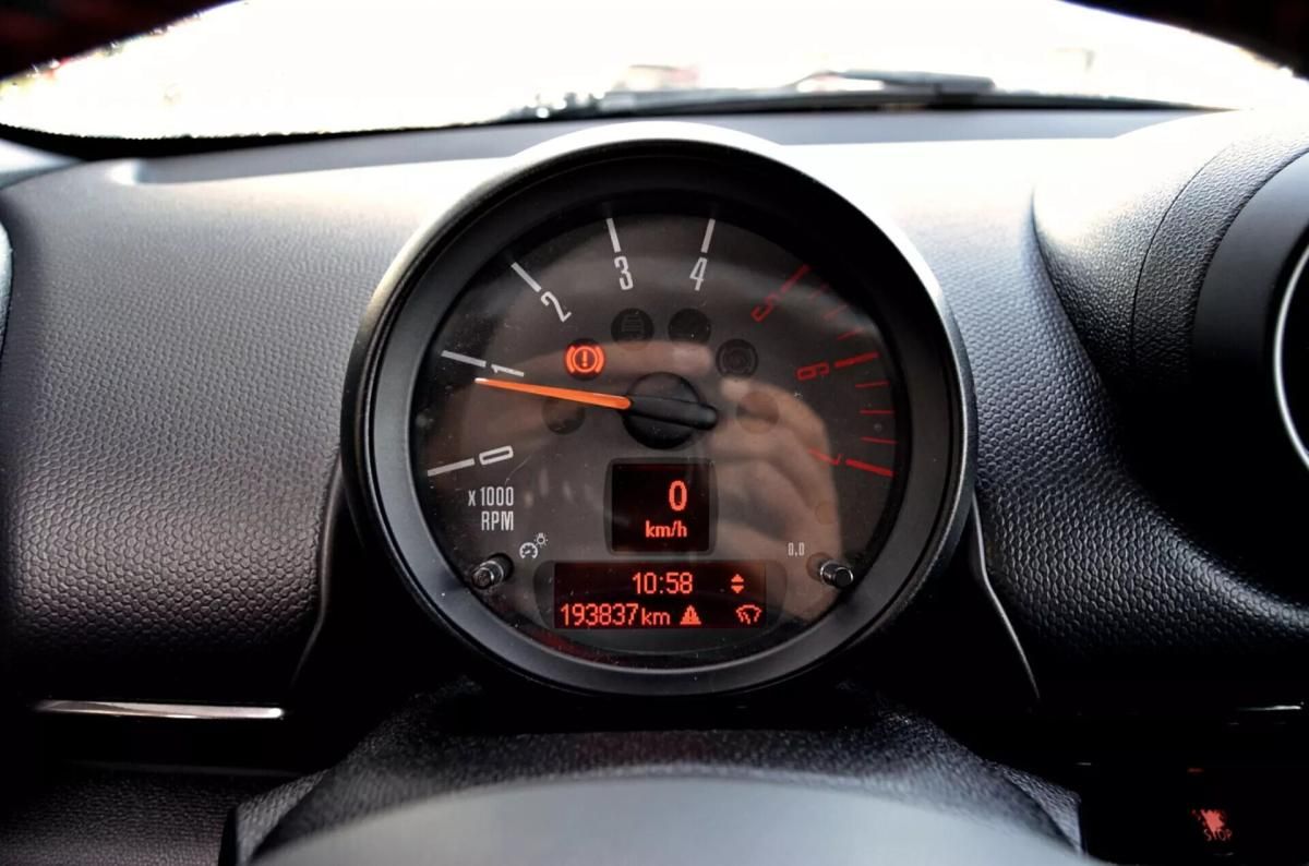 mini-paceman-2014-diesel-1995cc