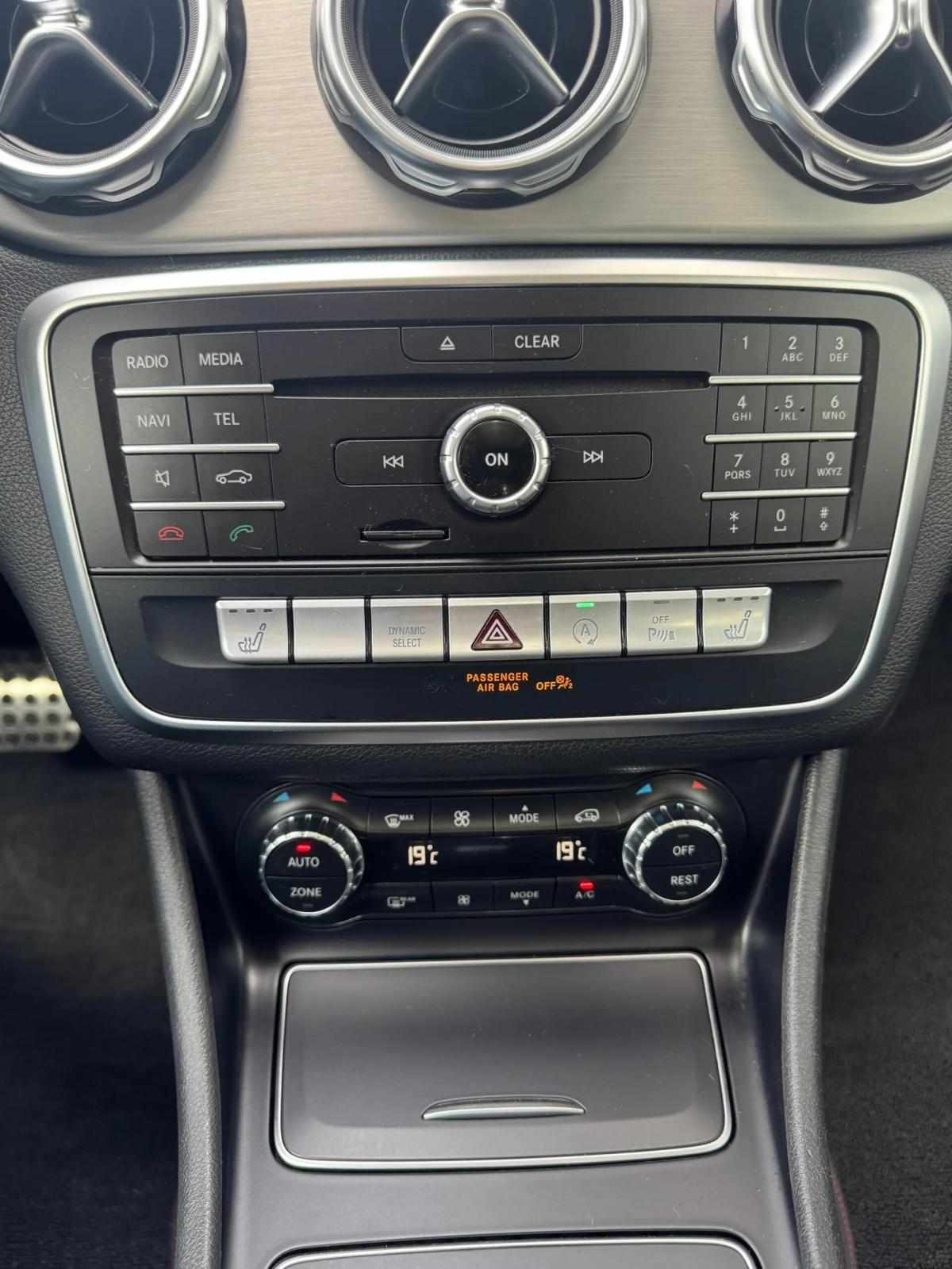 mercedes-benz-gla-200-d-2019-diesel-2143cc