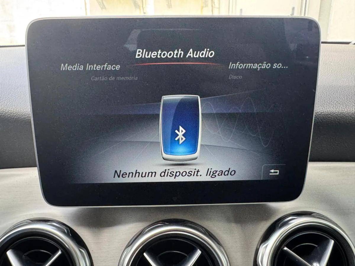 mercedes-benz-gla-200-d-2019-diesel-2143cc