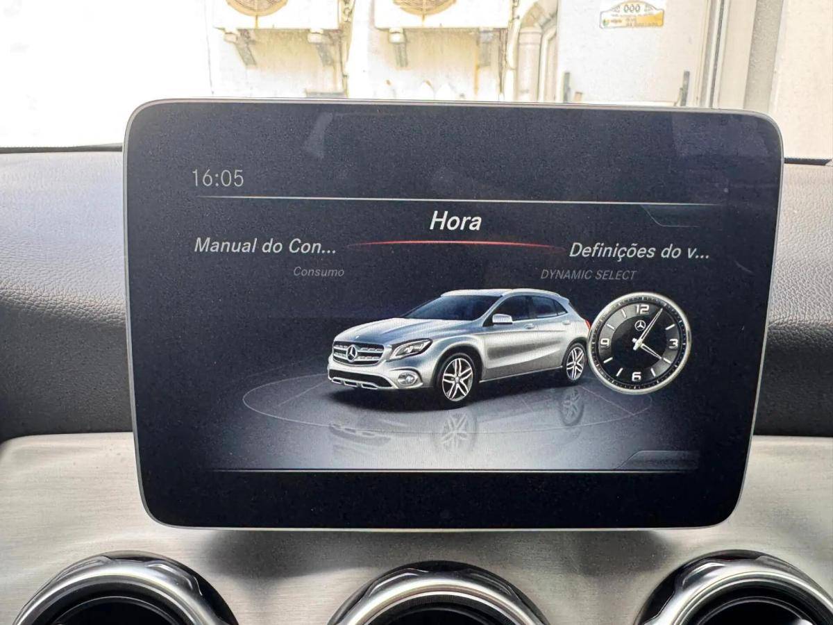 mercedes-benz-gla-200-d-2019-diesel-2143cc