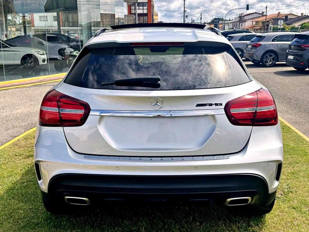 mercedes-benz-gla-200-d-2019-diesel-2143cc