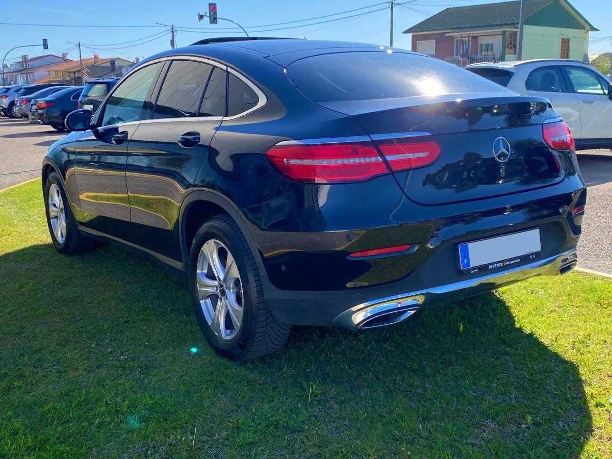 mercedes-benz-glc-220-d-coupe-4matic-2018-diesel-2143cc